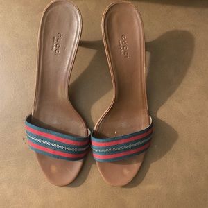 GUCCI Web Slides